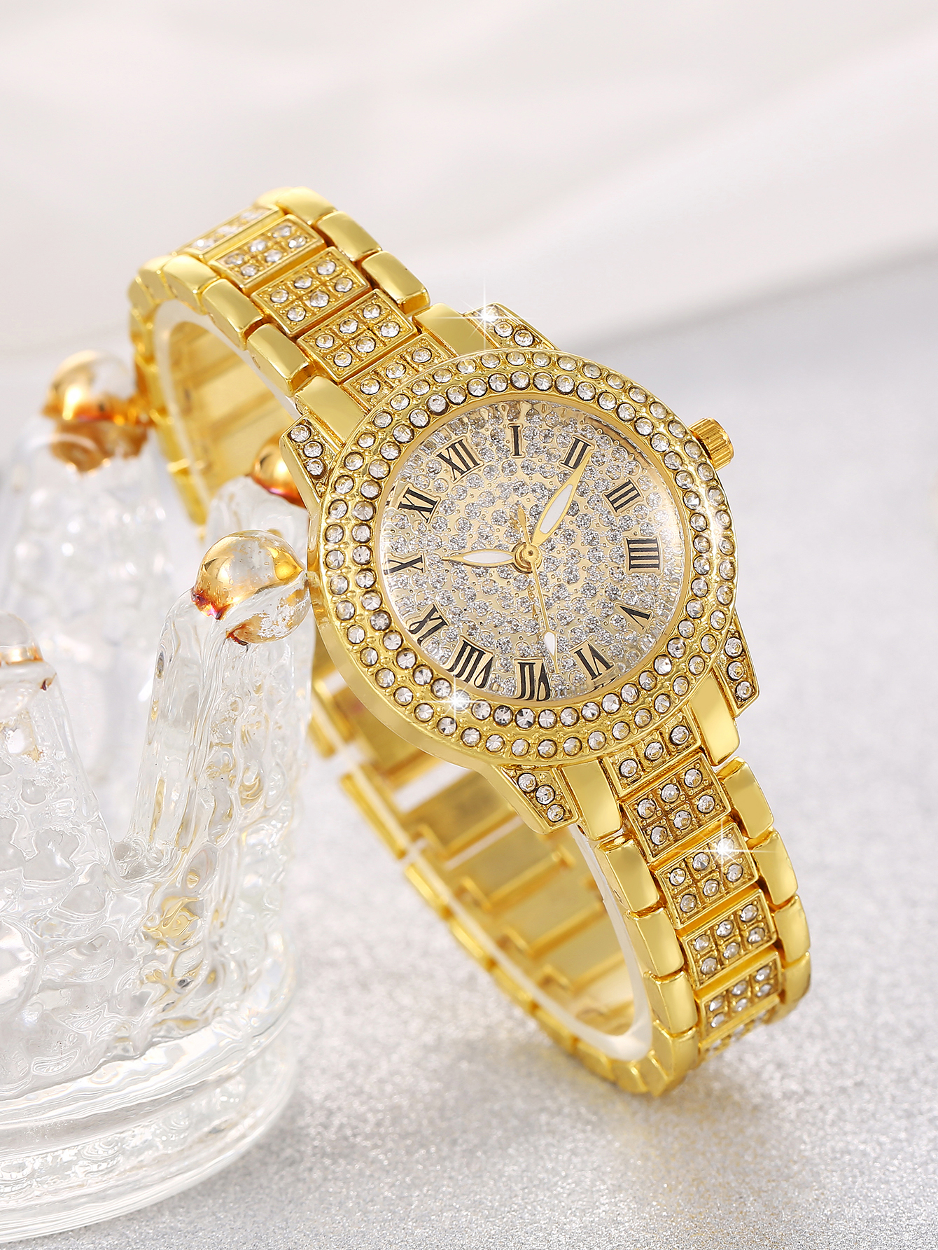 Fashionable round Ladies Quart - Jewelry Box Watches Bracelets のレビューと価格