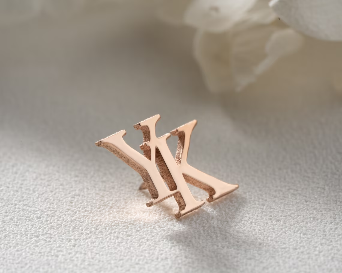 Personalized Initials Jacket L - Vintage Brooch Pin のレビューと価格