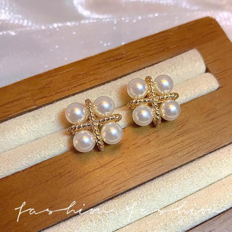 925 Silver Needle Korean Fashi - Pearl Stud Earrings のレビューと価格
