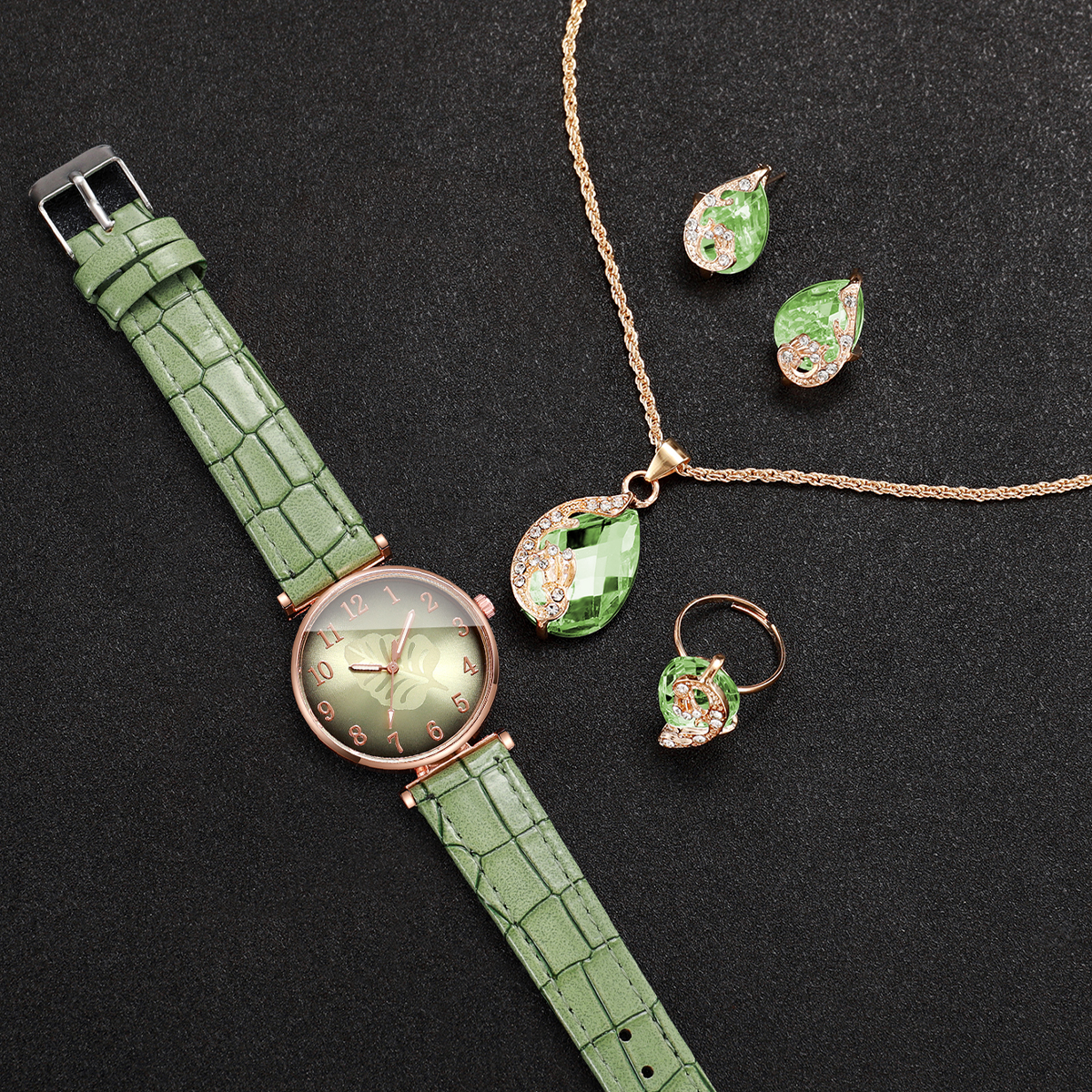 5PCS Fashion Leaf  Dial Women  - Jewelry Box Watches Bracelets のレビューと価格